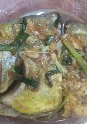 Hình của món Cá bè sốt tương.