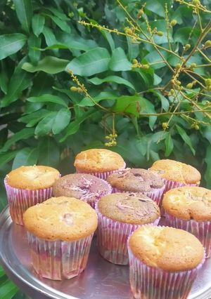 Foto resep Cupcake pisang panggang rasa taro dan original