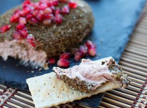 Foto principal de Paté de jamón serrano y albahaca