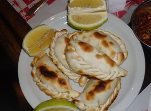 Una foto de Empanadas tucumanas