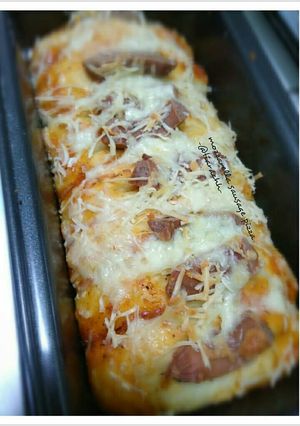 Foto resep Mozzarella sausage Pizza (Pizza sisir)