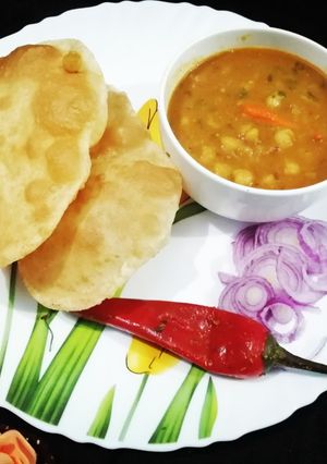 छोला भटूरा रेसिपी मुख्य फोटो
