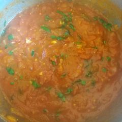 A picture of Spicy arrabbiata pasta sauce.