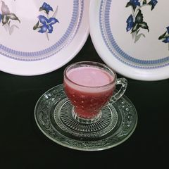 A picture of Pomegranate Juice.