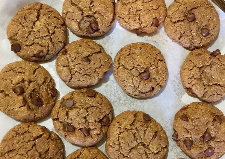 Recipe of Award-winning Eggless whole wheat oats cookie