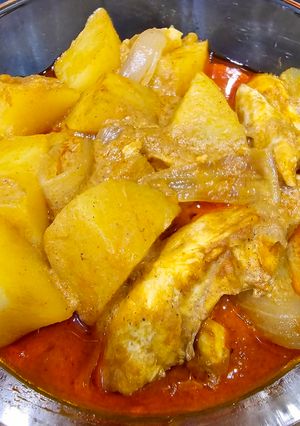 รูปของ มัสมั่นไก่ในหม้อหุงข้าว