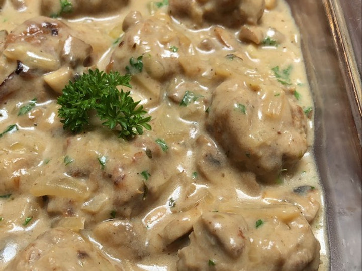 Resep: Meatballs with Creamy Mushroom Sauce 🍄❤️🍄 Untuk Jualan