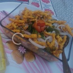 A picture of Aloo chana Chaat.