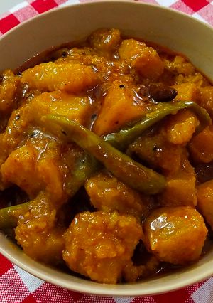 কুমরোর ছক্কা রেসিপির প্রধান ছবি