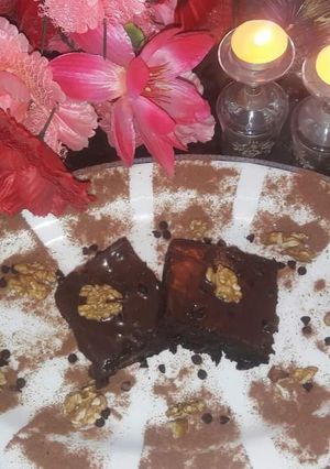 A picture of Chocolate Walnut brownie.