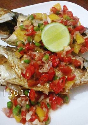 Foto resep Ikan Selar Goreng Sambal Dabu-Dabu Khas Manado
