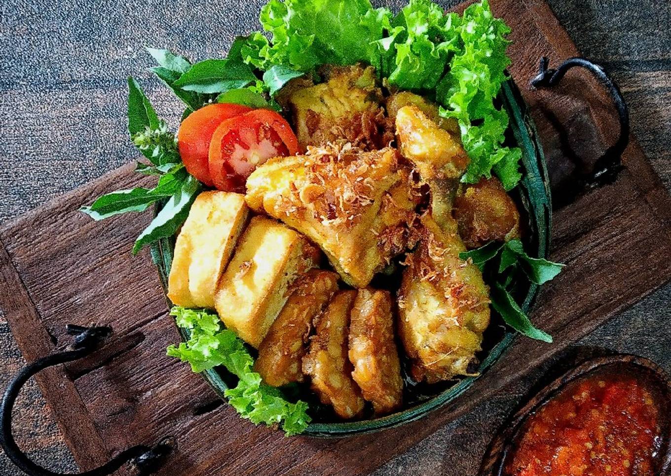 Ayam Goreng Komplit