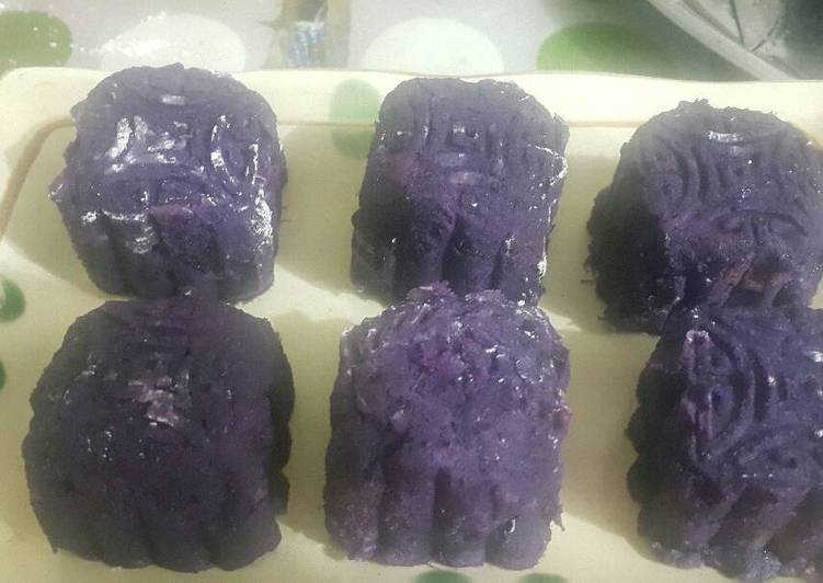 Cara Memasak Kue Bulan ubi ungu Anti Ribet!