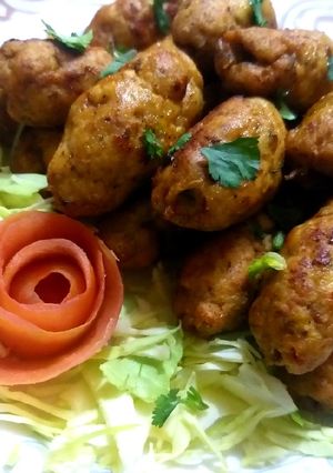 A picture of Gola kabab.