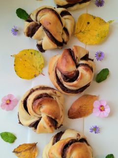 Nutellás kontyok recept fotója