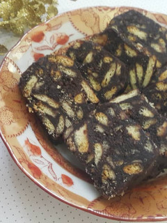 عکسی از دستور دسر پتی بور با کره بادام زمینی
