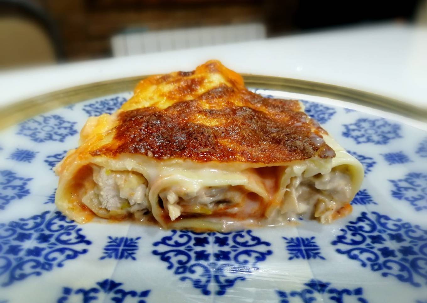 Canelones de pollo y setas (receta de aprovechamiento)