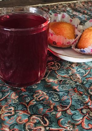 عکسی از دستور شربت آلبالو خوش رنگ