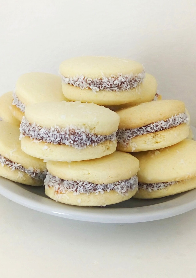 Una foto de Alfajores de maicena deliciosos (versiones con y sin gluten)