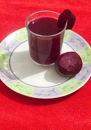 આમળાં બીટ જ્યુસ (Amla Beetroot Juice Recipe In Gujarati) રેસીપી મુખ્ય ફોટો
