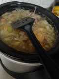 Pepper chicken soup en olla de cocción lenta