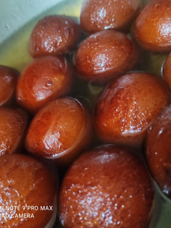 A picture of पैकेट वाली गुलाब जामुन(packet wali gulab jamun recipe in hindi).