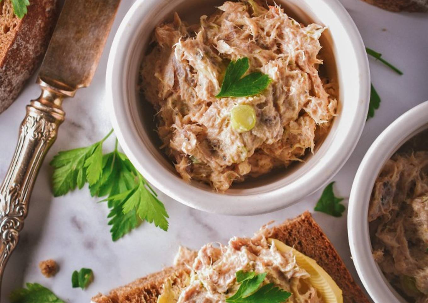 Coarse Peppery Smoked Mackerel Pâté