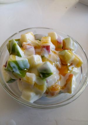 A picture of Apple salad.