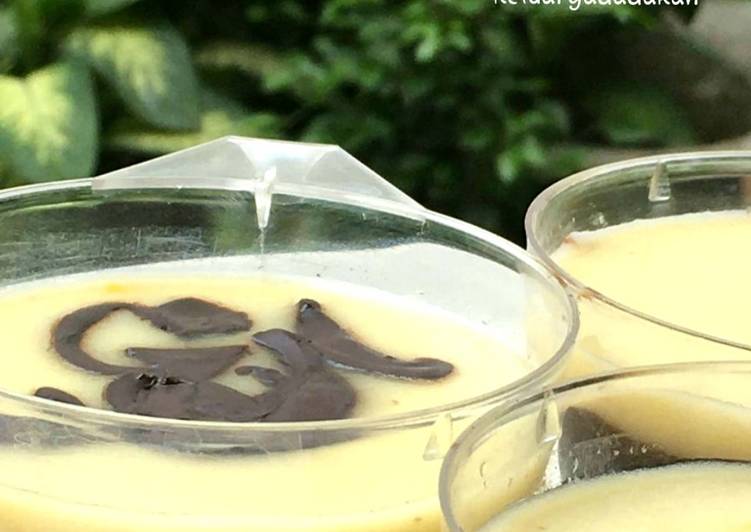 Resep Puding Coklat Vla Vanila yang Sempurna