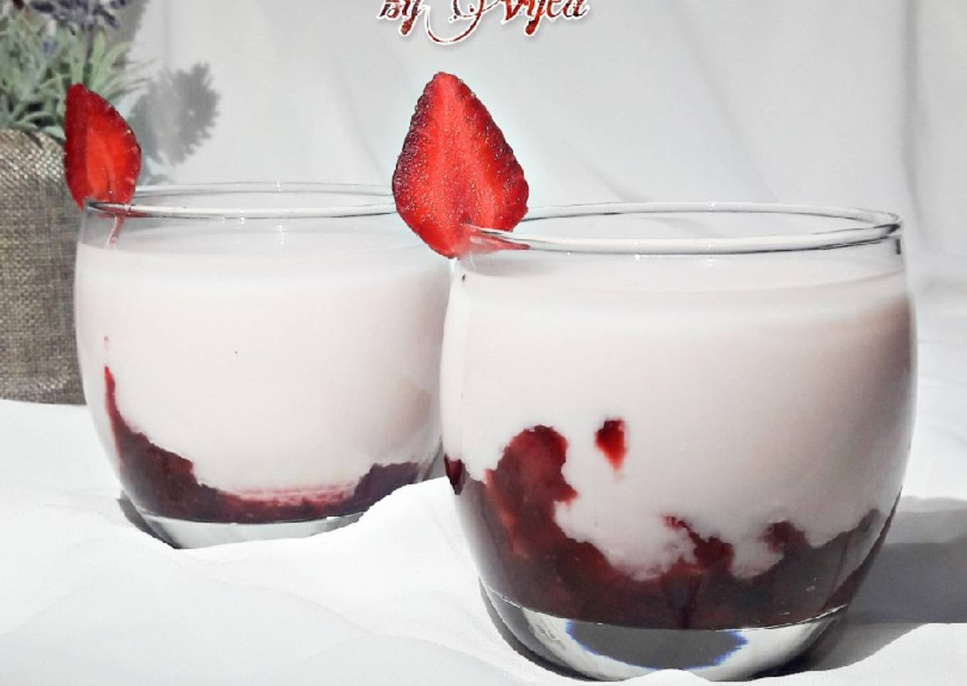 Korean Strawberry Milk