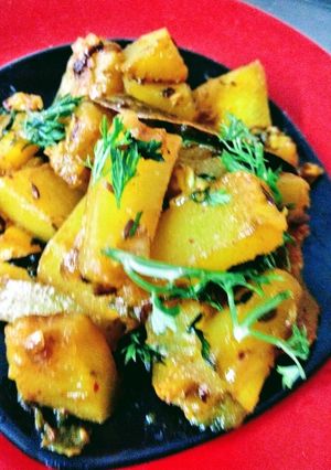 A picture of Dry Pumpkin Sabzi.