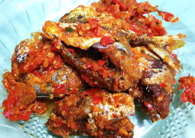 Resep Ikan Kembung Balado Oleh Dwi Yunitasari - Cookpad