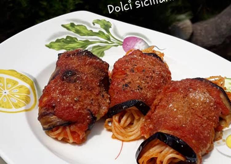 Involtini di melanzana con spaghetti