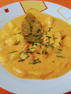 Baconös, tejfölös krumplifőzelék🥔🥓🥣🥖 recept fotója