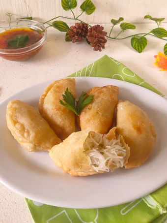 Cara Gampang Membuat Resep Pastel isi Bihun bisa Frozen yang Lezat Anti Ribet, Mantap
