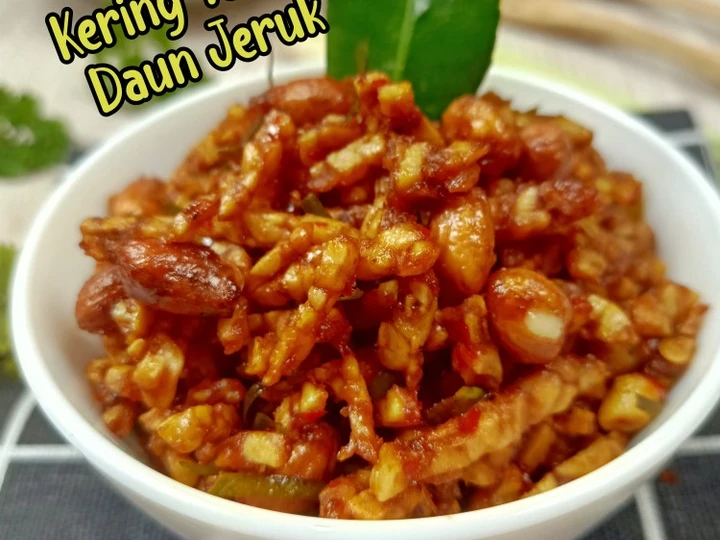 Langkah Mudah untuk Membikin Resep 935. Kering Tempe Daun Jeruk, Kriuk Pedas-Manis yang Bikin Ngiler Anti Ribet, Bikin Ngiler