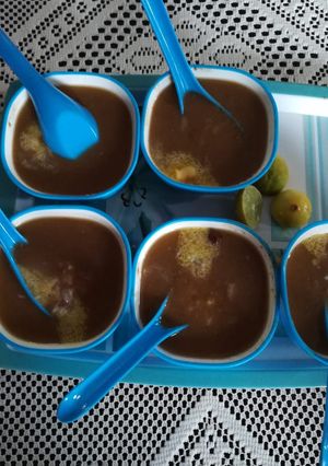 A picture of Black chana soup.