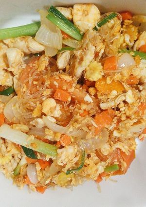 รูปของ ผัดวุ้นเส้นสันในไก่