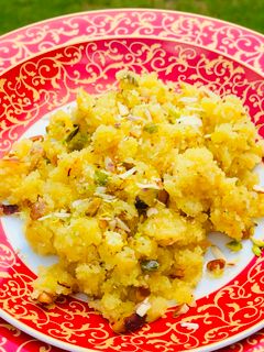 રવાનો શીરો (Rava no Shiro recipe in Gujarati) રેસીપી મુખ્ય ફોટો