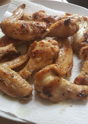 Una foto de Alitas de pollo al sartén
