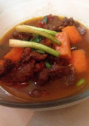 Hình của món Bò sốt vang.