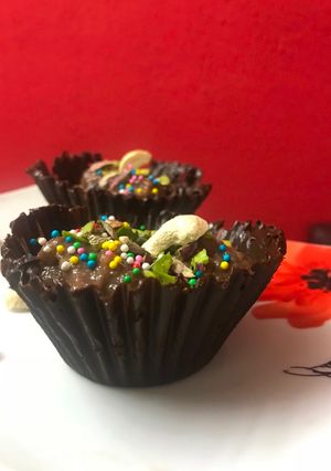 A picture of Choco phirni in Chocolate cups.