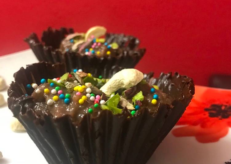 Easiest Way to Prepare Homemade Choco phirni in Chocolate cups