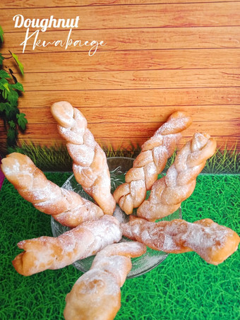 Cara Gampang Menyiapkan Eggless Doughnuts Kkwabaege/donat kepang (no telur,super moist), Lezat