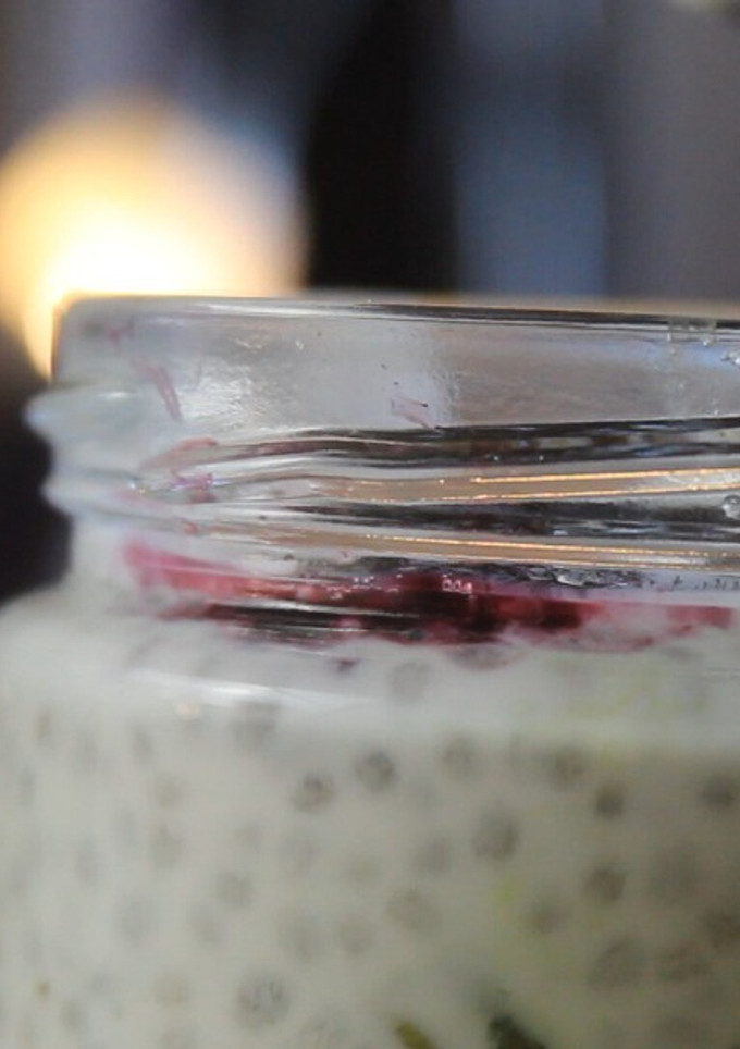 Una foto de Pudin de chia y leche de coco - 👉 Recetas Desayunos Veganos