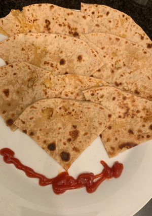 A picture of Cauliflower Paratha.