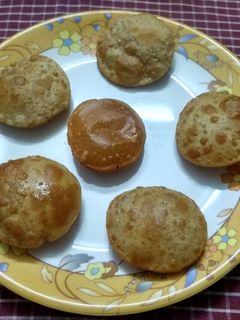 பூரி (Poori recipe in Tamil) செய்முறை முக்கிய புகைப்படம்