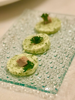 A picture of Parsley butter / Truffle Butter.