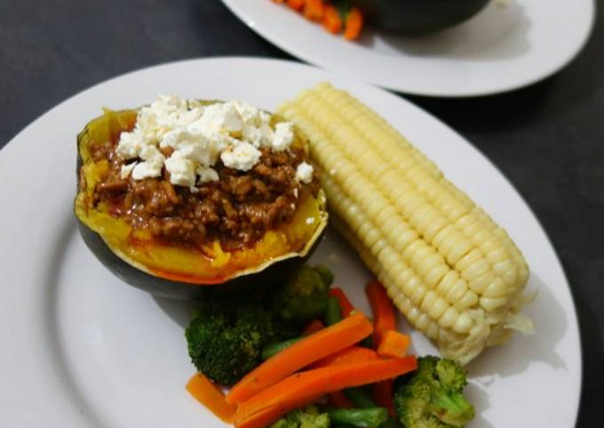 Stuffed gem squash