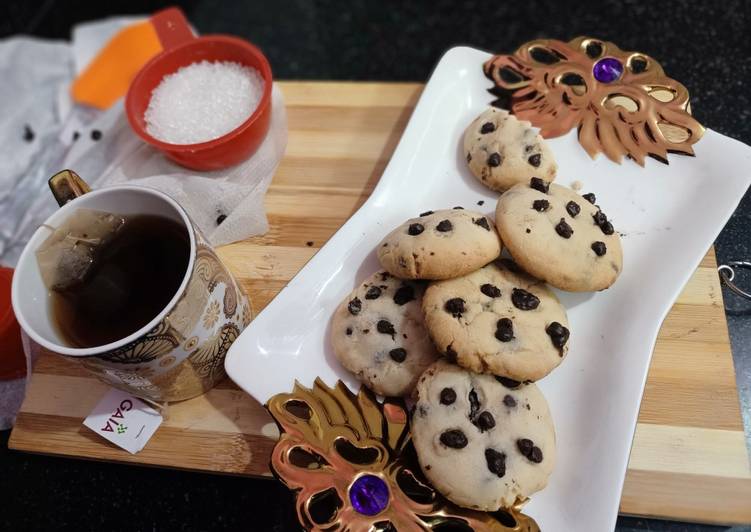 Recipe of Super Quick Homemade Eggless chocolate stuffed cookies